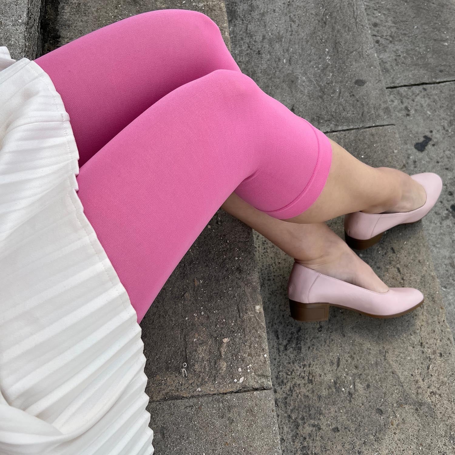 Alexandrea - Size A/B