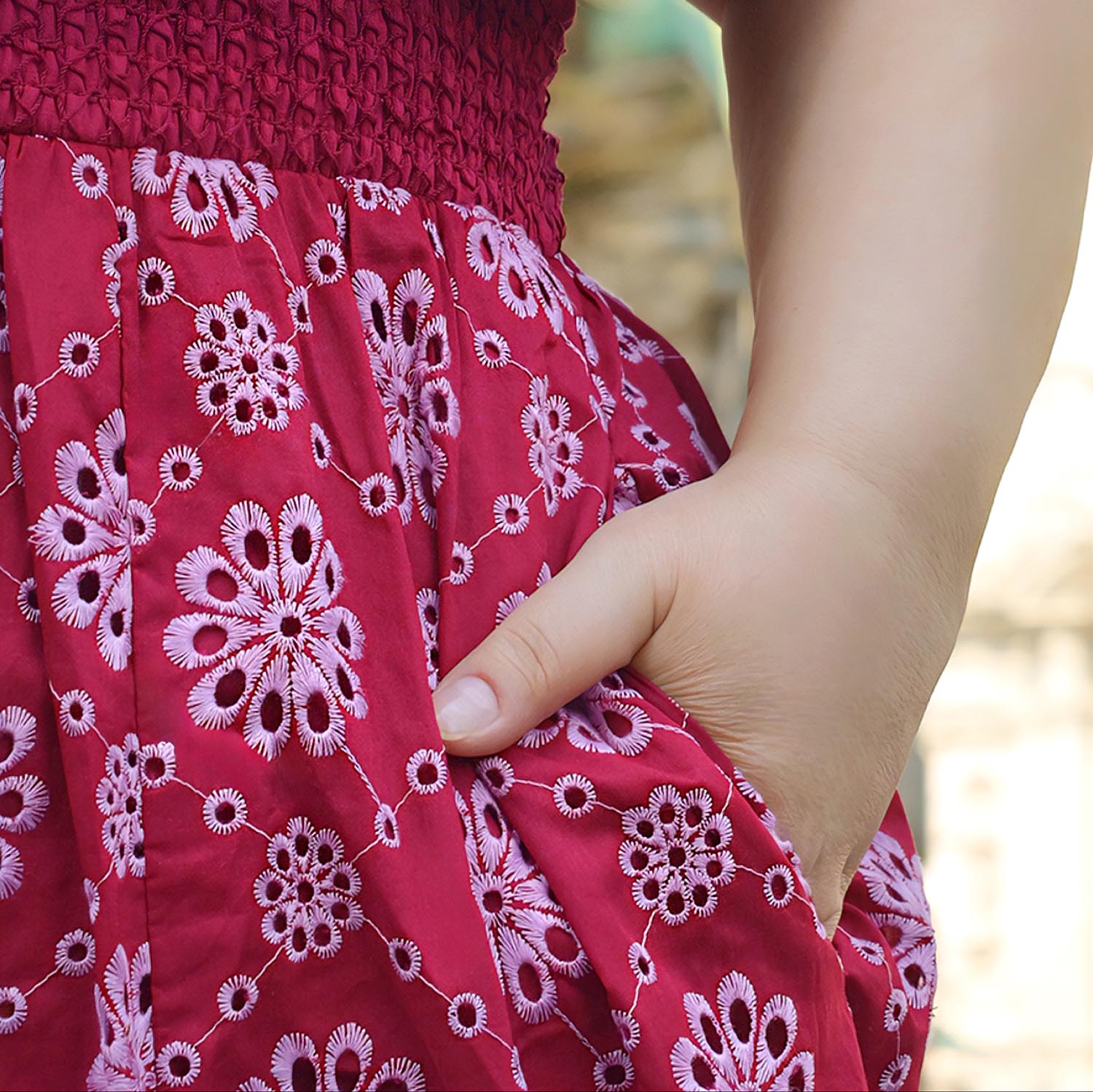 Angie, 5ft 4in / 163cm - Size F