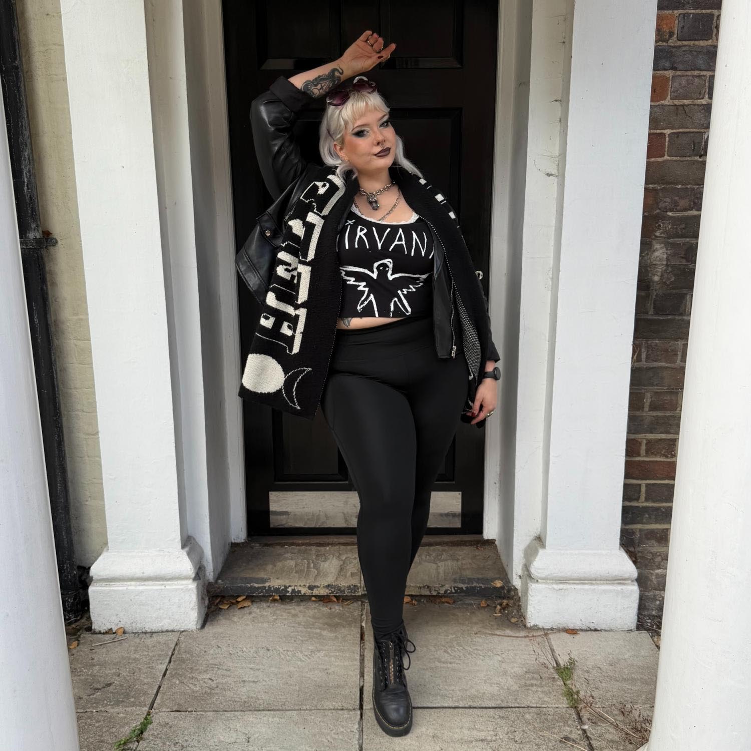 Iona - Size F - 5ft 10