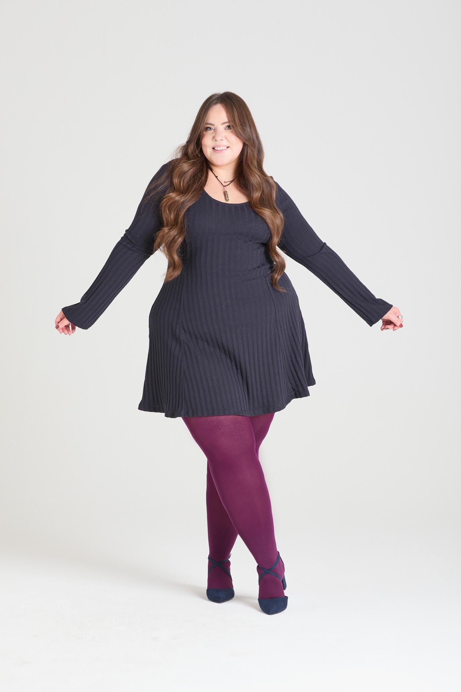 Louise - Size F