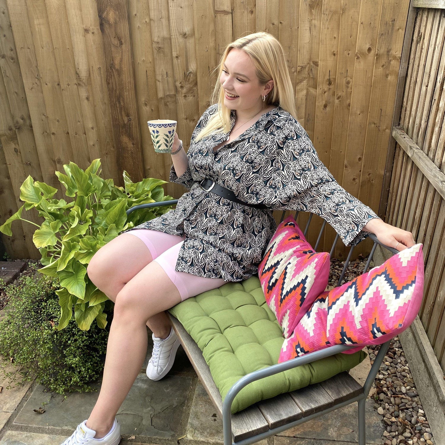 Stay Cool Chub Rub Shorts - Pétale de Rose