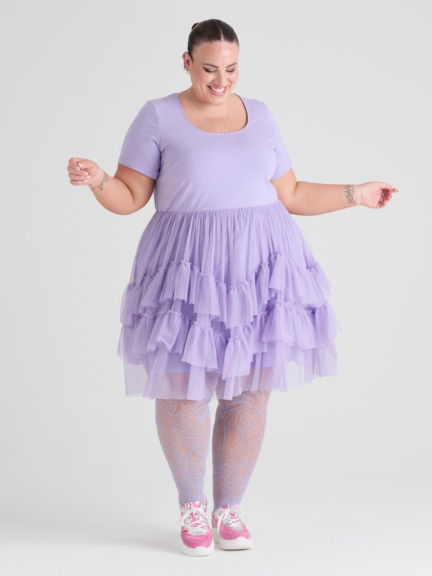 Danielle, 5ft 8in / 173cm - Size G