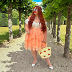 Hayley, 5ft 9in / 175cm - Size F