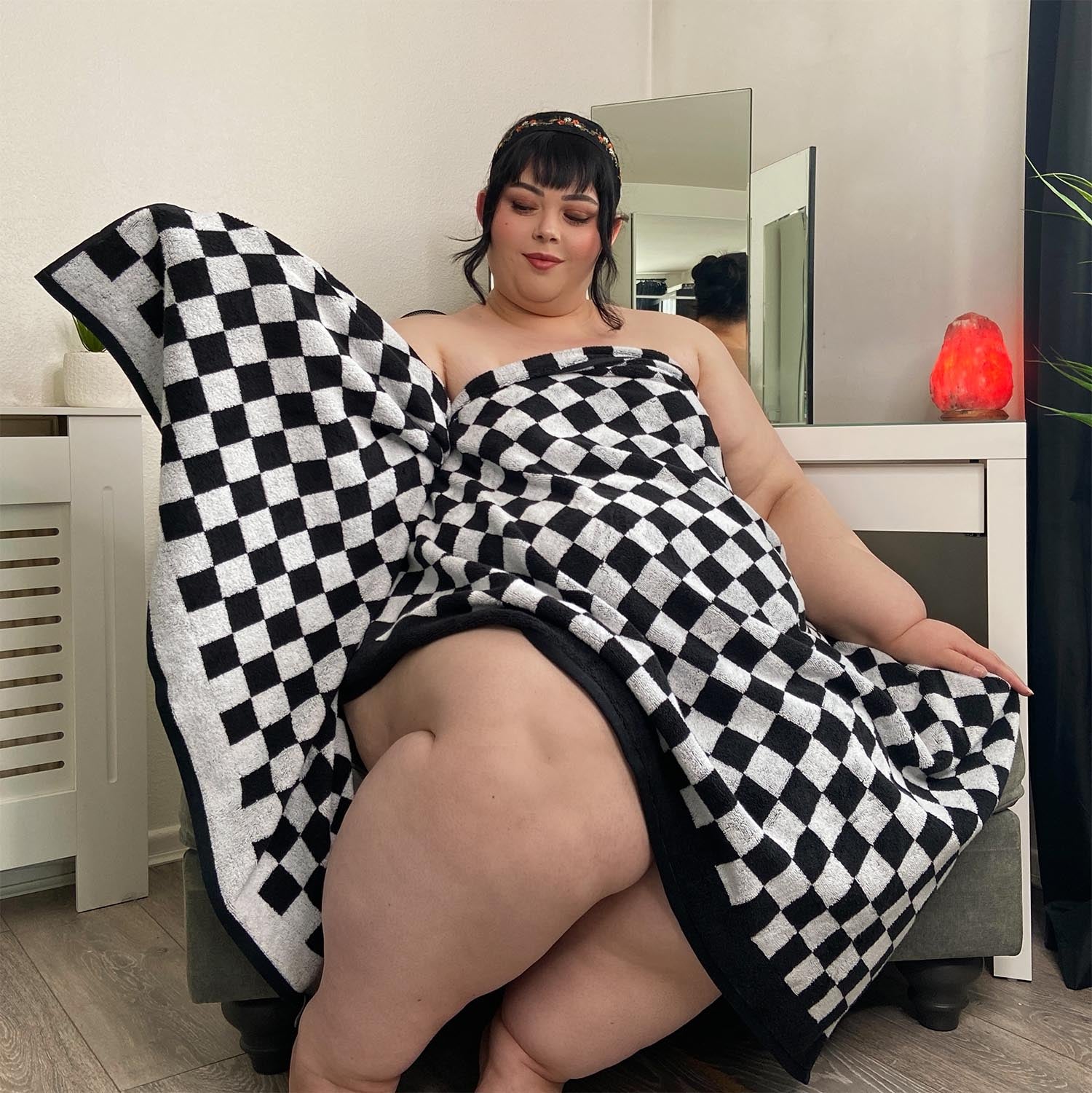 Big Softee Towel - Checkerboard - Black/White