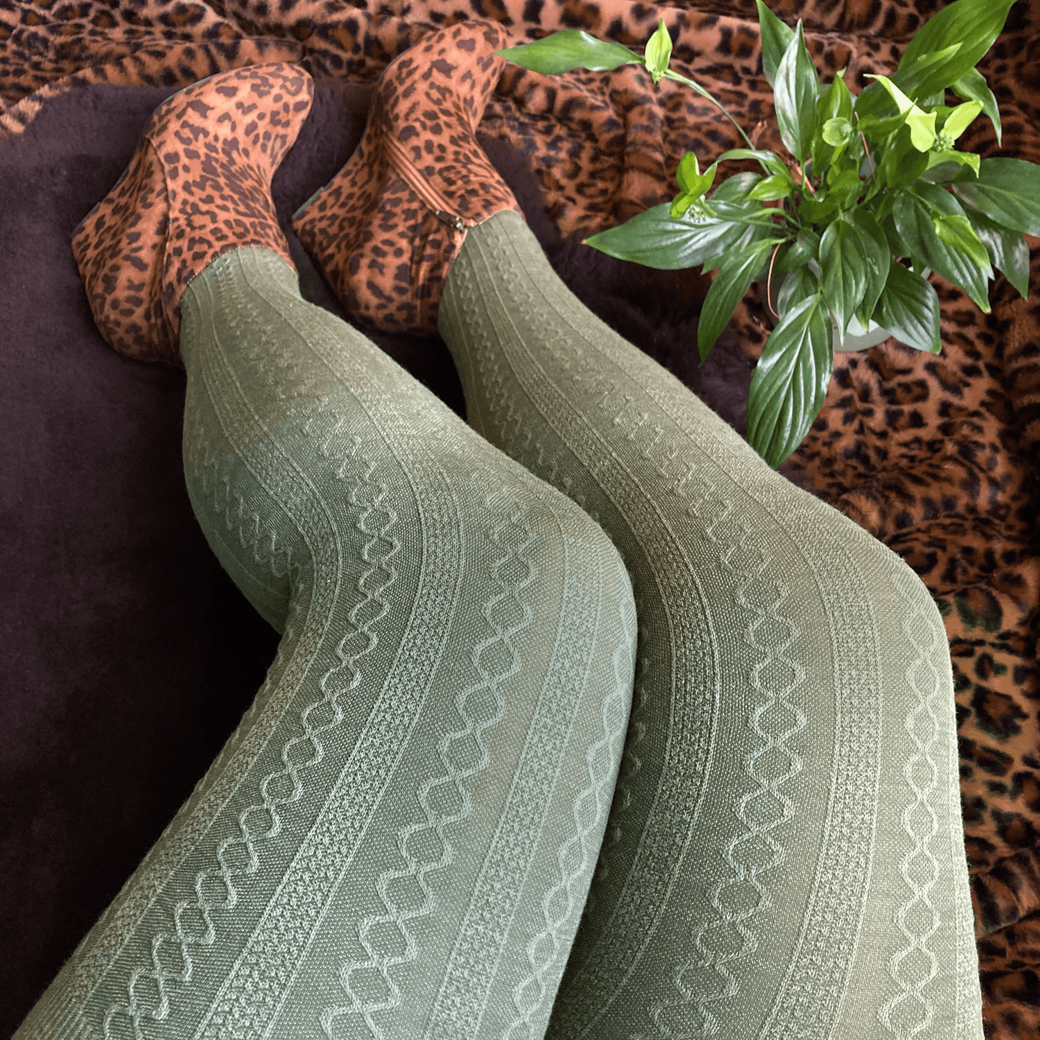 Grannies Merino Wool Tights - Peace